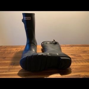 Hunter Short Rain Boot - Navy Blue